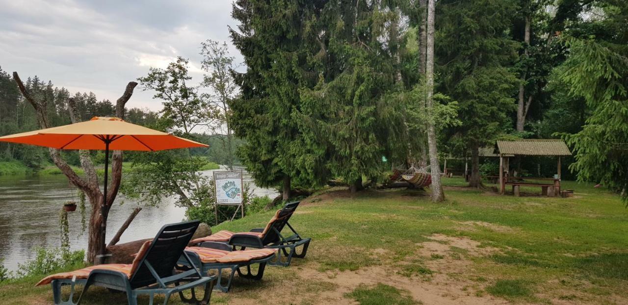Camping Jaunzageri Inciems 외부 사진